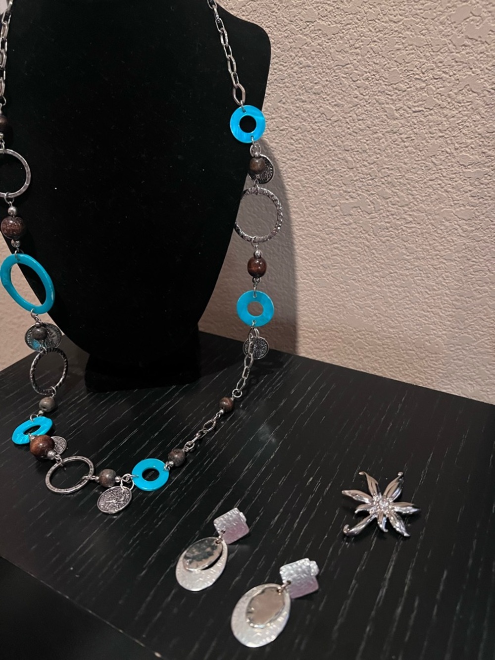 Turquoise Accent Long Pendant Necklace set